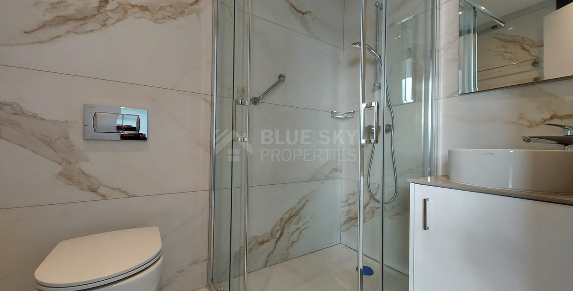 For rent Luxury Three-Bedroom Penthouse with Private Rooftop Pool, Communal Gym & Panoramic Sea Views – Panthea Hills
