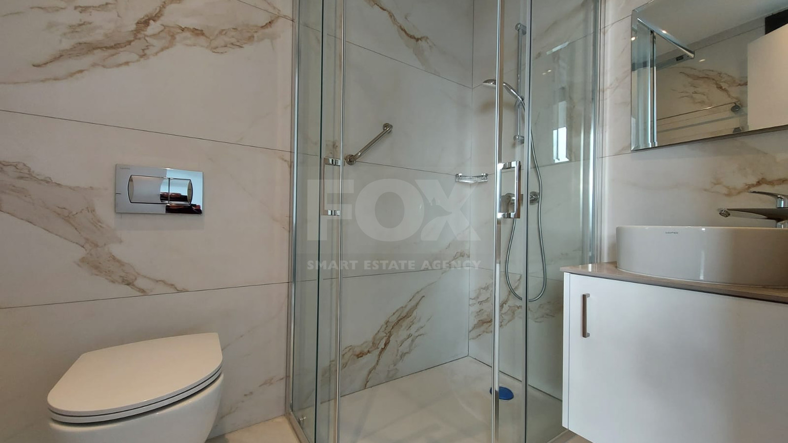 For rent Luxury Three-Bedroom Penthouse with Private Rooftop Pool, Communal Gym & Panoramic Sea Views – Panthea Hills