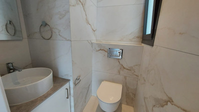 For rent Luxury Three-Bedroom Penthouse with Private Rooftop Pool, Communal Gym & Panoramic Sea Views – Panthea Hills