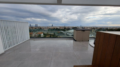 For rent Luxury Three-Bedroom Penthouse with Private Rooftop Pool, Communal Gym & Panoramic Sea Views – Panthea Hills