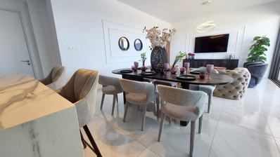 For rent Luxury Three-Bedroom Penthouse with Private Rooftop Pool, Communal Gym & Panoramic Sea Views – Panthea Hills
