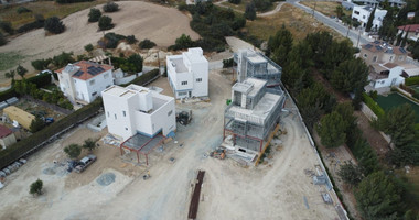 Brand-New Five-Bedroom Luxury Villas for Rent in Agios Tychon