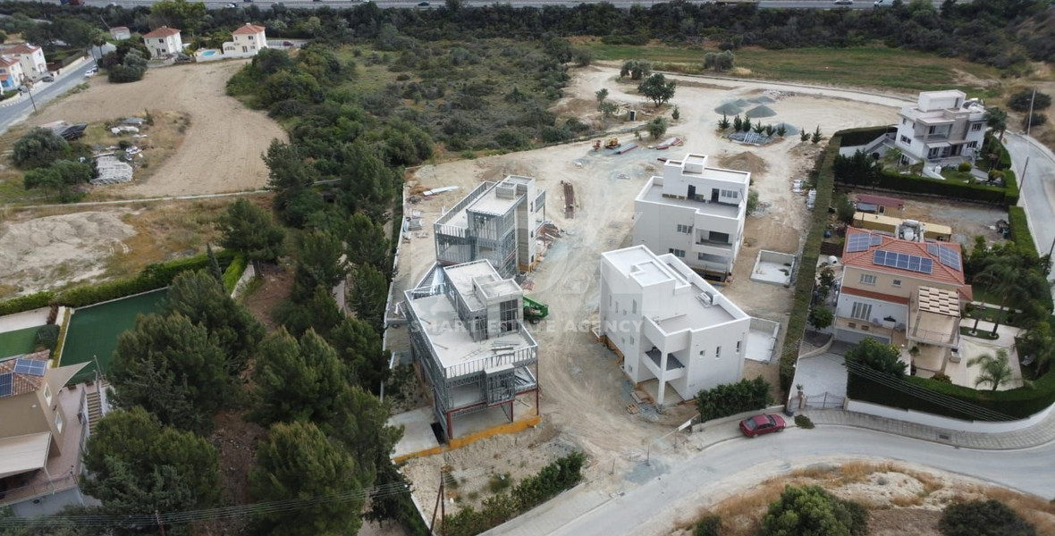 Brand-New Five-Bedroom Luxury Villas for Rent in Agios Tychon