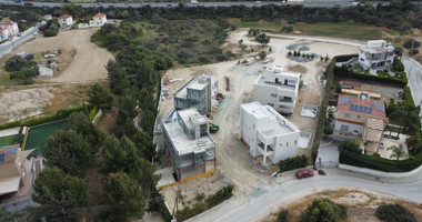Brand-New Five-Bedroom Luxury Villas for Rent in Agios Tychon