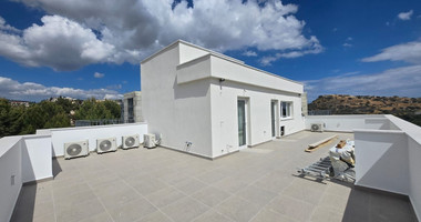 Brand-New Five-Bedroom Luxury Villas for Rent in Agios Tychon