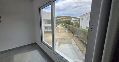 Brand-New Five-Bedroom Luxury Villas for Rent in Agios Tychon