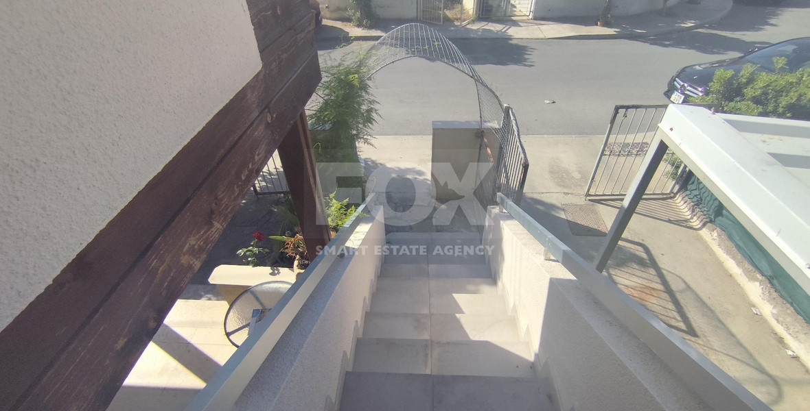 Three bedroom upper house for rent in Apostoloi Petrou & Pavlou , Limassol