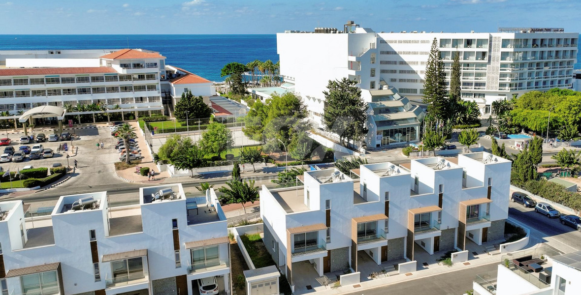 Four Bedroom Seaside Villa In Geroskipou Tourist area in Paphos.