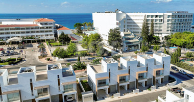 Four Bedroom Seaside Villa In Geroskipou Tourist area in Paphos.