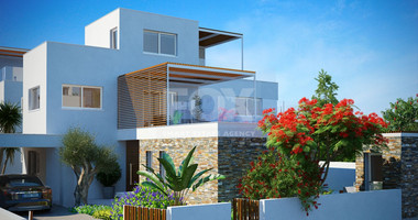 Four Bedroom Seaside Villa In Geroskipou Tourist area in Paphos.
