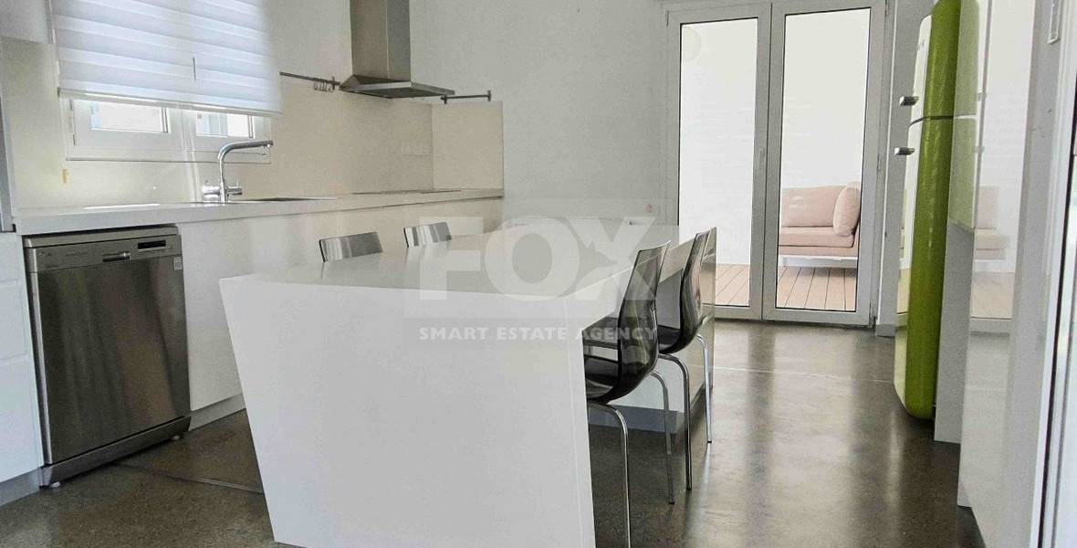 Modern fully furnished 3 bedroom apartment for rent in Neapoli