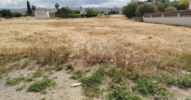 For Sale: Large, 605 m2 Building Plot in Petridia, Empa