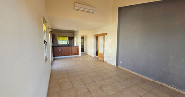 For sale : Two Bedroom Unfurnished Ground Floor House in Chlorakas