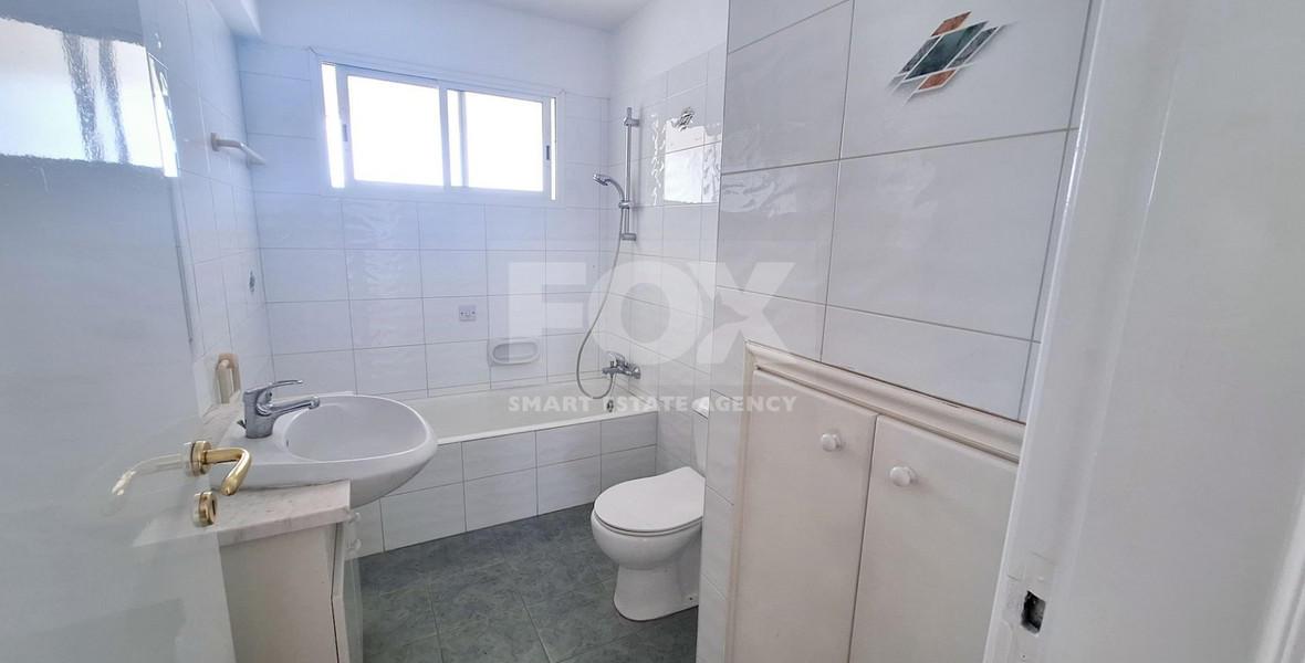 Four Bedrooms Apartment for Rent in Pafos City Center
