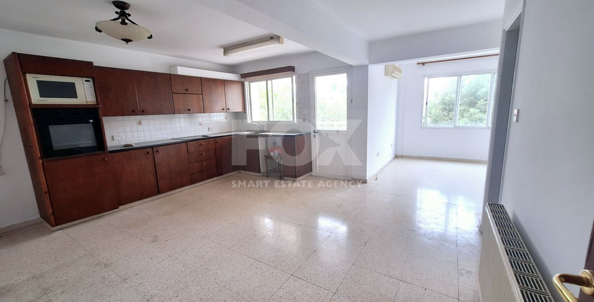 Four Bedrooms Apartment for Rent in Pafos City Center