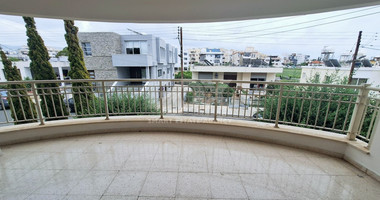 Four Bedrooms Apartment for Rent in Pafos City Center