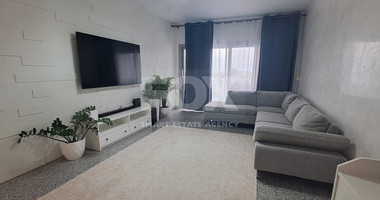 Three bedroom furnished apartment for rent, opposite the sea, Agios Tychonas