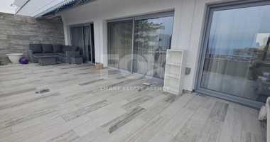 Three bedroom furnished apartment for rent, opposite the sea, Agios Tychonas