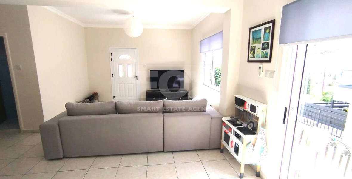For sale : Three Bedroom Spacious Fully Furnished Apartment with Sea View in Tombs Of the Kings