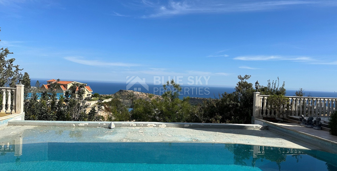 Sale: Charming Villa with Panoramic Sea Views in Agios Tychonas
