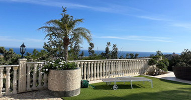 Sale: Charming Villa with Panoramic Sea Views in Agios Tychonas