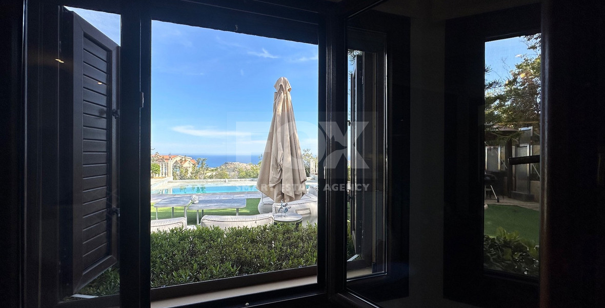 Sale: Charming Villa with Panoramic Sea Views in Agios Tychonas