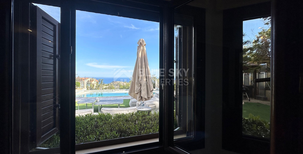 Sale: Charming Villa with Panoramic Sea Views in Agios Tychonas