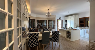 Sale: Charming Villa with Panoramic Sea Views in Agios Tychonas