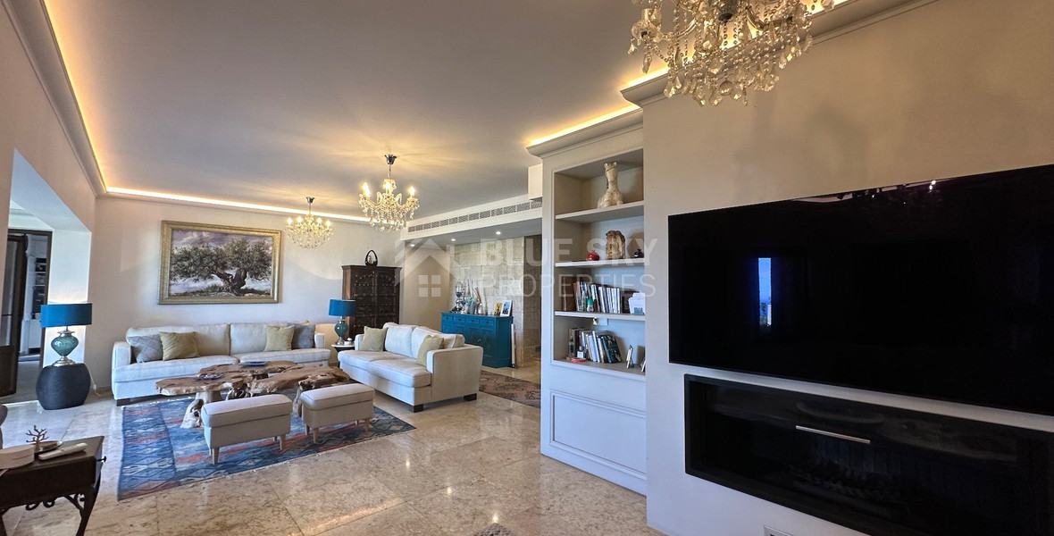 Sale: Charming Villa with Panoramic Sea Views in Agios Tychonas