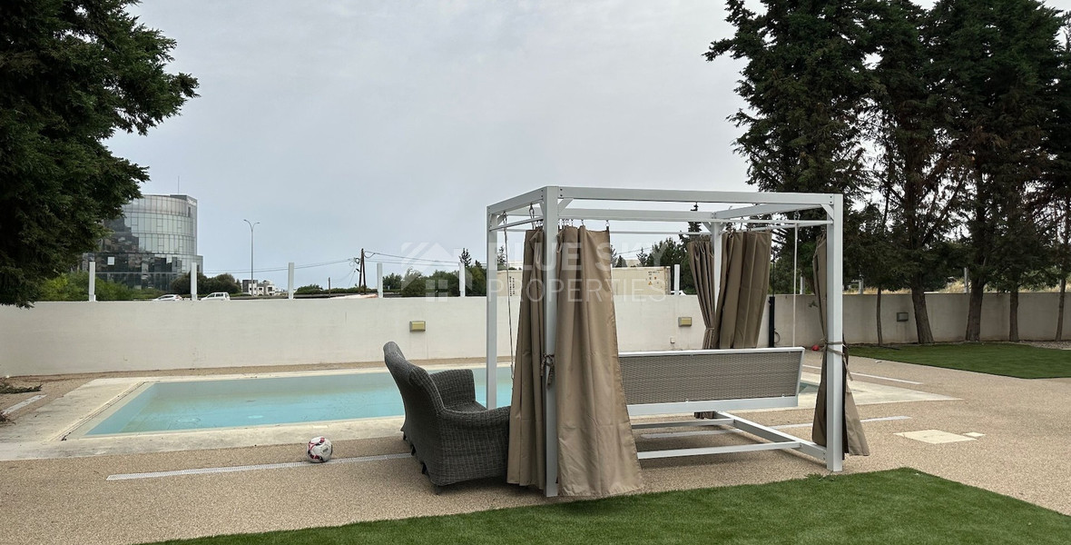 RENT: 5 BEDROOM VILLA UNFURINISHED VILLA IN PRIME LOCATION OF AGIOS ATHANASIOS.