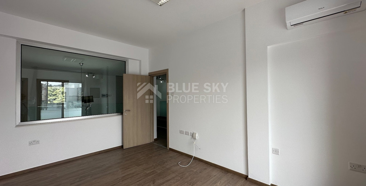 RENT: 5 BEDROOM VILLA UNFURINISHED VILLA IN PRIME LOCATION OF AGIOS ATHANASIOS.