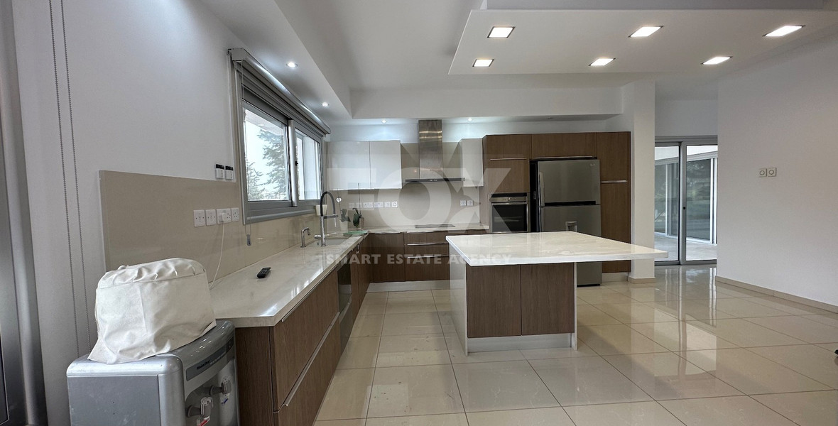 RENT: 5 BEDROOM VILLA UNFURINISHED VILLA IN PRIME LOCATION OF AGIOS ATHANASIOS.