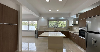 RENT: 5 BEDROOM VILLA UNFURINISHED VILLA IN PRIME LOCATION OF AGIOS ATHANASIOS.