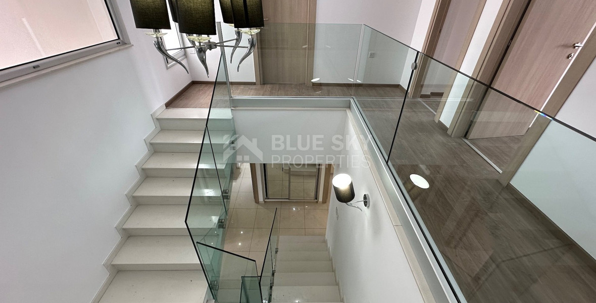 RENT: 5 BEDROOM VILLA UNFURINISHED VILLA IN PRIME LOCATION OF AGIOS ATHANASIOS.