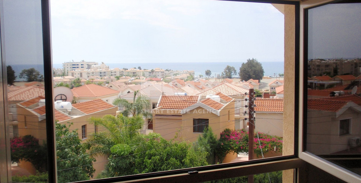 Six bedroom detached villa for rent in Germasogeia Limassol