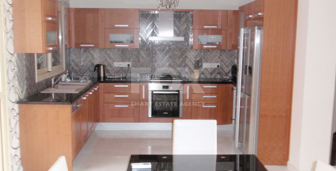 Six bedroom detached villa for rent in Germasogeia Limassol