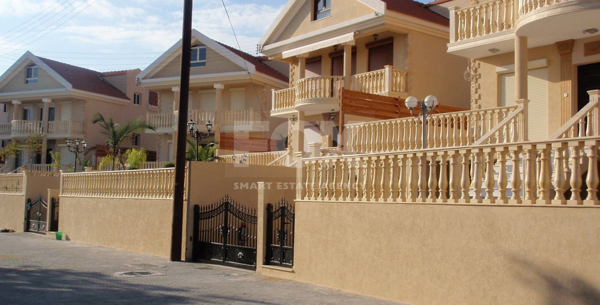 Six bedroom detached villa for rent in Germasogeia Limassol
