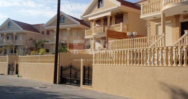 Six bedroom detached villa for rent in Germasogeia Limassol