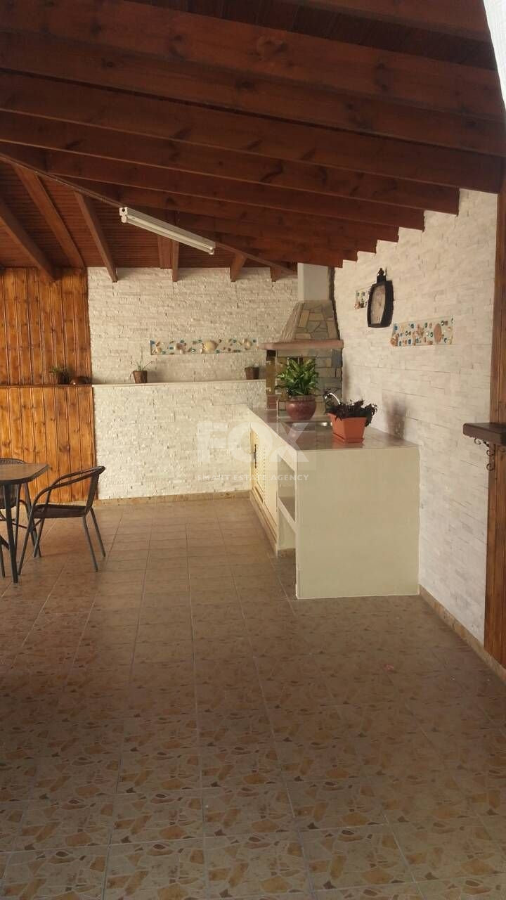 Six bedroom detached villa for rent in Germasogeia Limassol