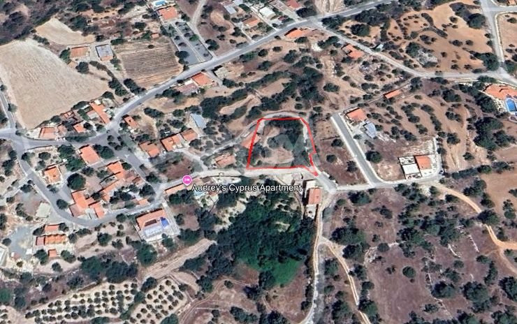 SALE: OUTSTANDING RESIDENTIAL LAND IN SOUNI