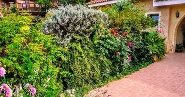 5 Bed House To Rent In Agia Fyla, Limassol