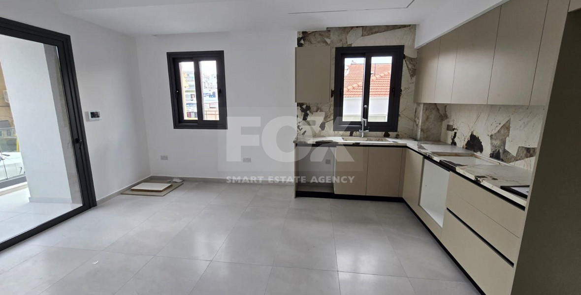 Modern Apartment Building for Rent in Neapoli