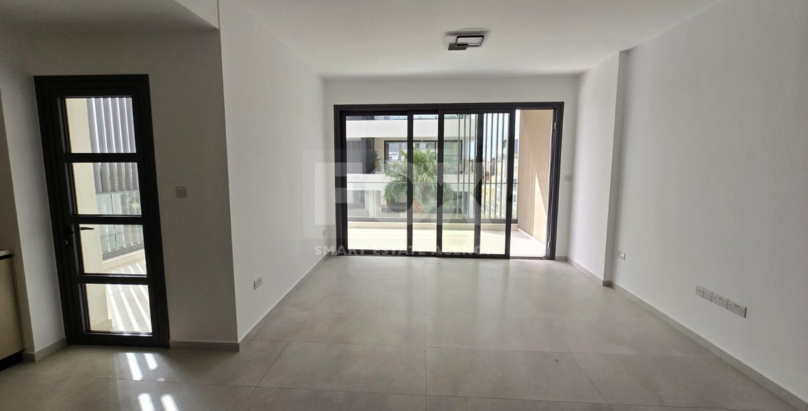 Modern Apartment Building for Rent in Neapoli