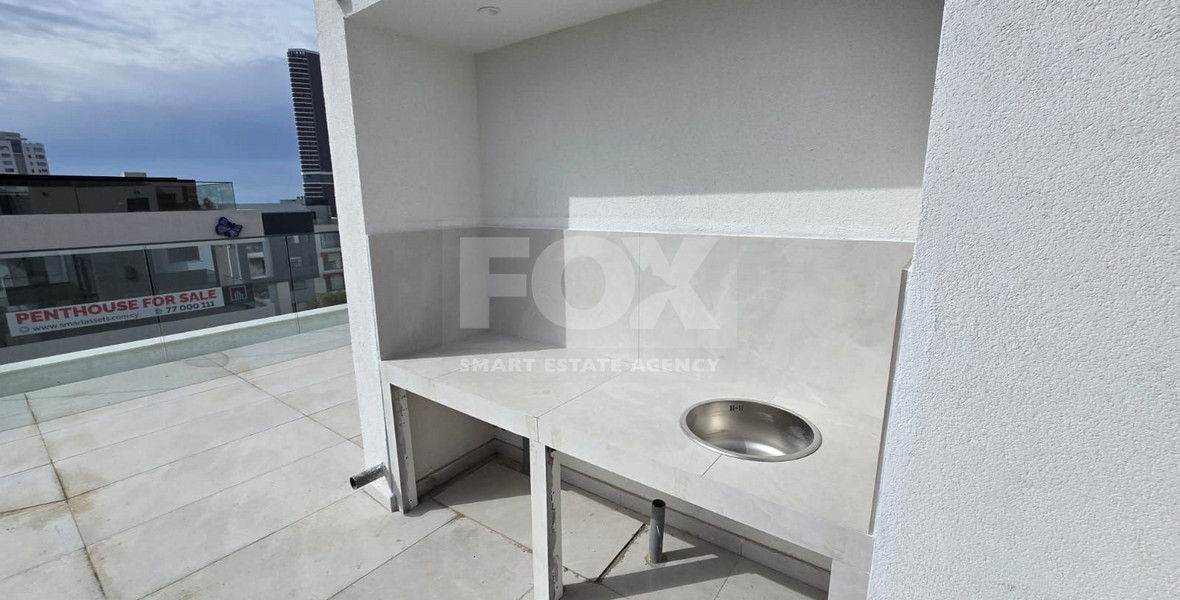 Modern Apartment Building for Rent in Neapoli