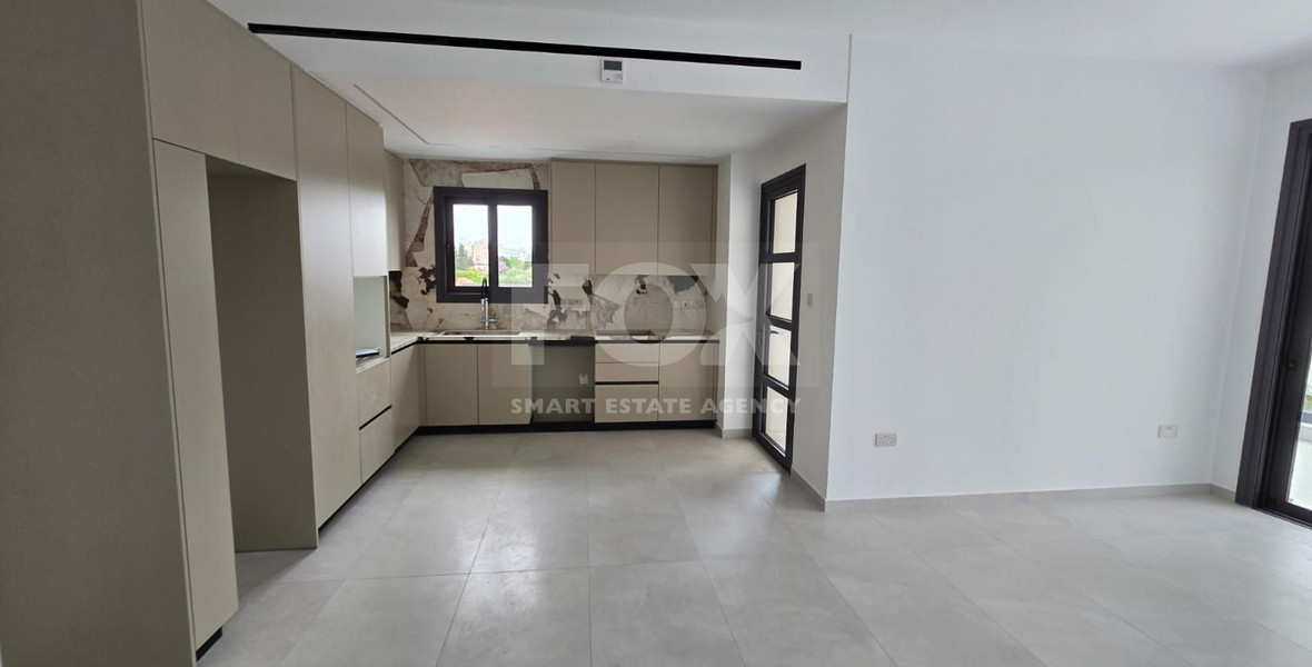 Modern Apartment Building for Rent in Neapoli