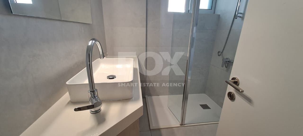 Three bedroom seafront apartment for rent, Amathounta, Limassol
