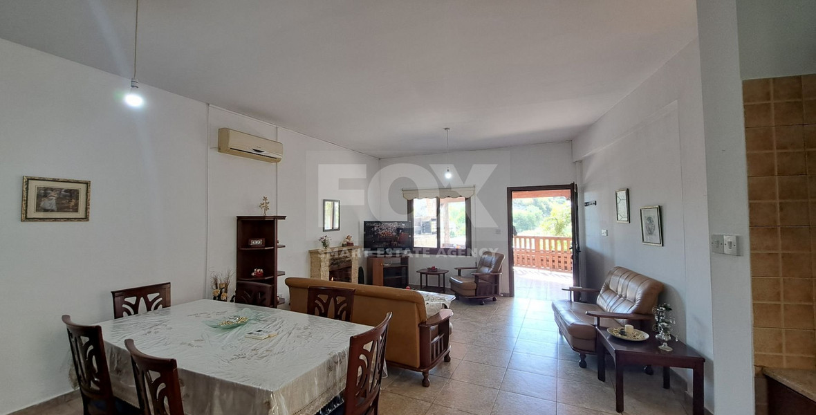 Three bedroom Semi-detached Bungalow in kallepeia village, for sale