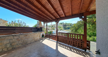 Three bedroom Semi-detached Bungalow in kallepeia village, for sale