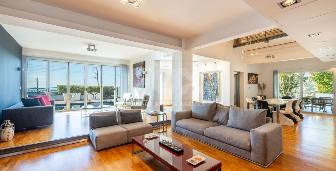 Unique Modern Villa with Sea Views in Ayia Fyla