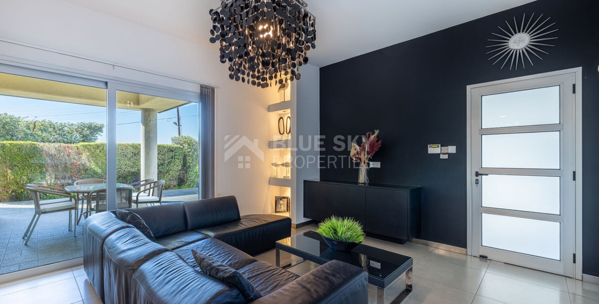 Unique Modern Villa with Sea Views in Ayia Fyla